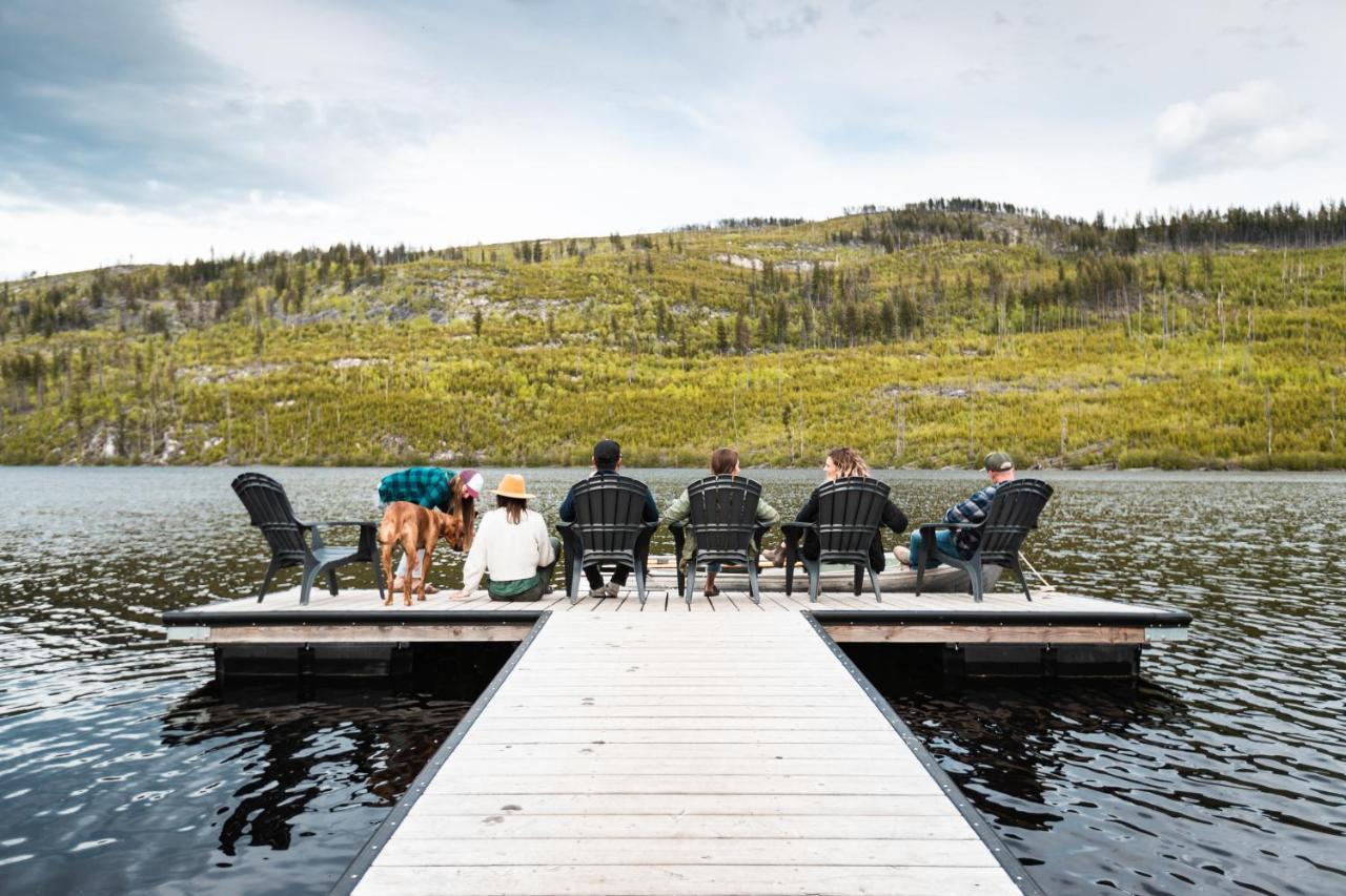 נרמטה Chute Lake Lodge מראה חיצוני תמונה