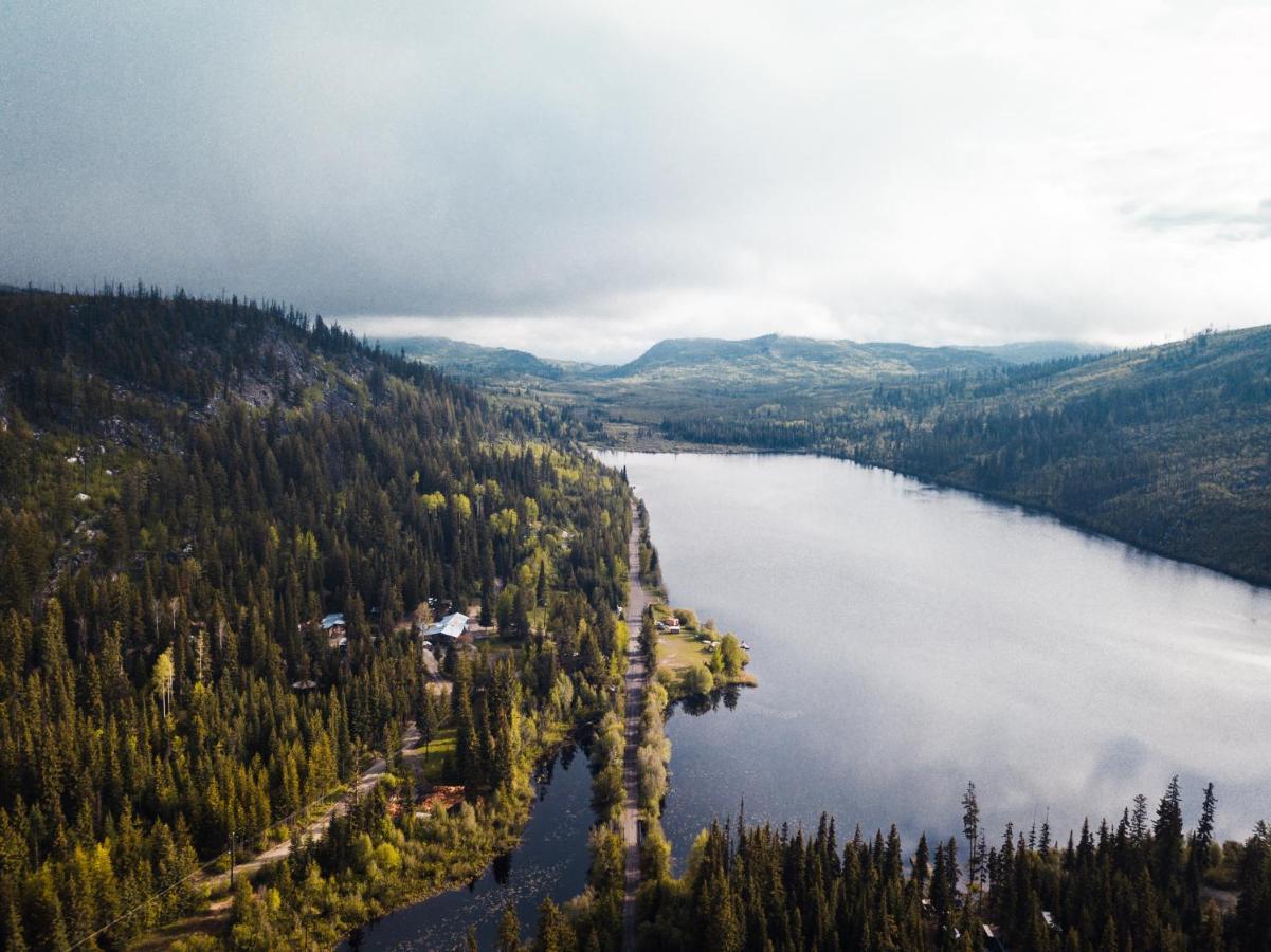נרמטה Chute Lake Lodge מראה חיצוני תמונה