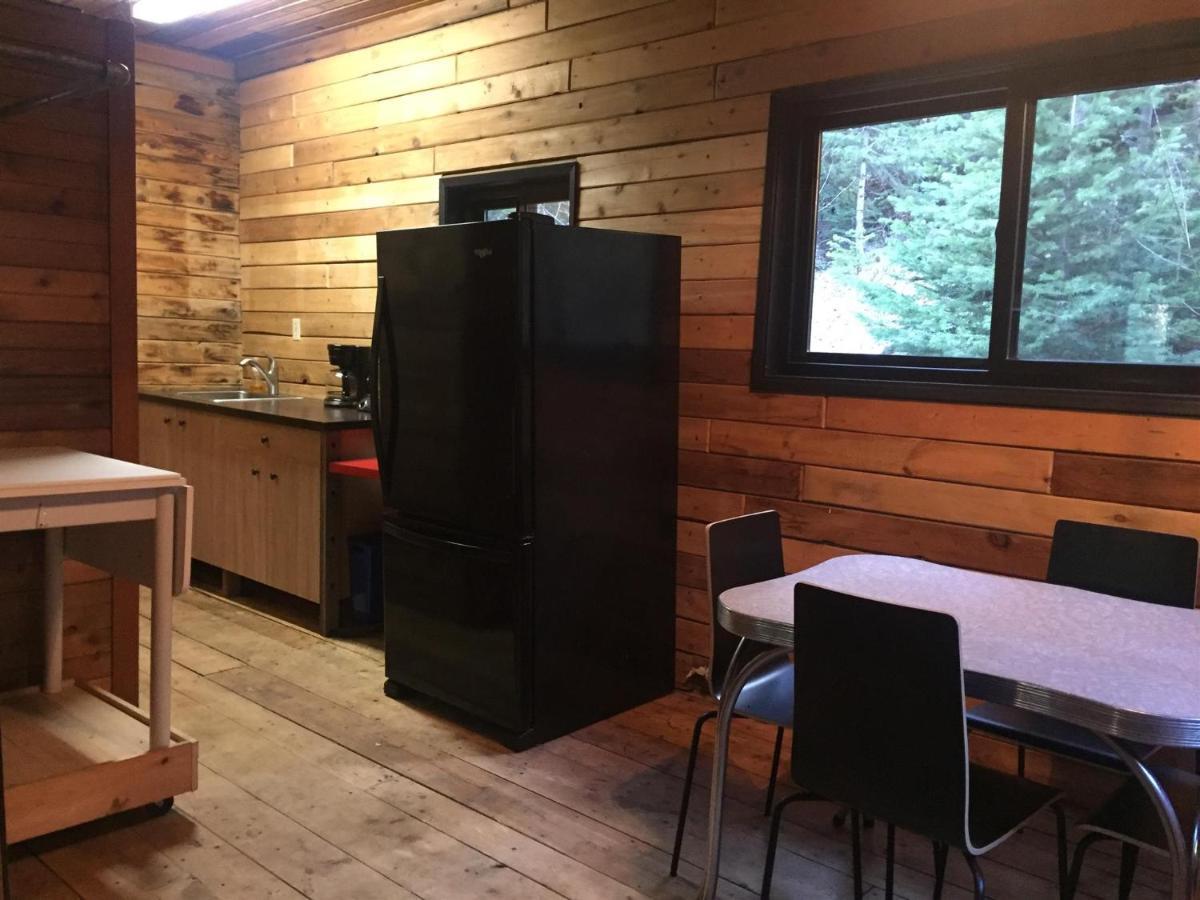 נרמטה Chute Lake Lodge מראה חיצוני תמונה