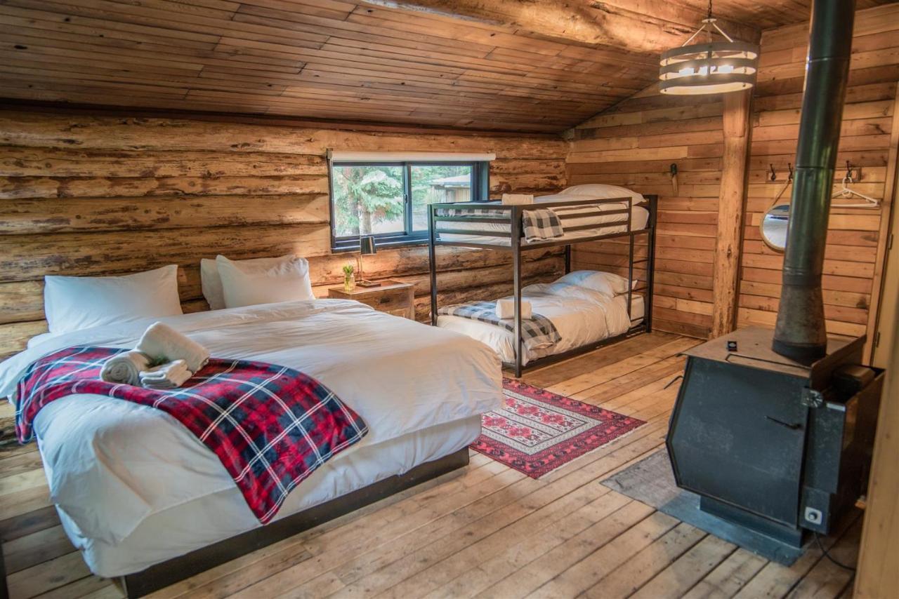 נרמטה Chute Lake Lodge מראה חיצוני תמונה