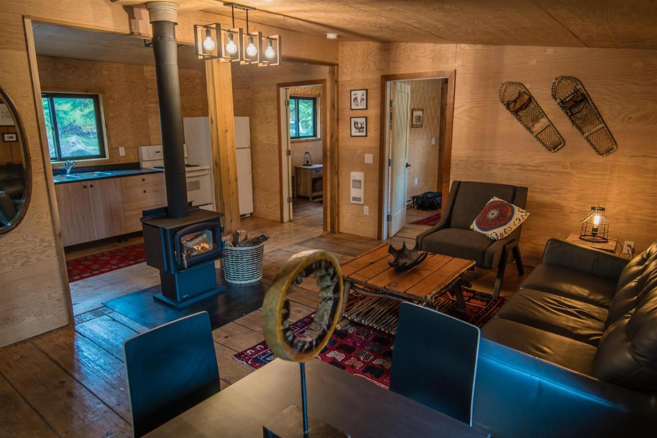 נרמטה Chute Lake Lodge מראה חיצוני תמונה