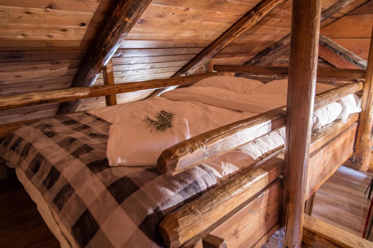נרמטה Chute Lake Lodge מראה חיצוני תמונה